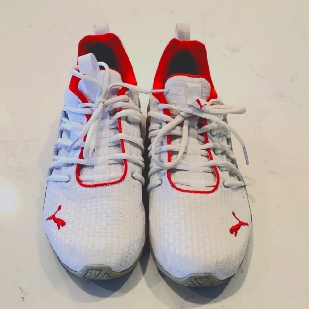 Puma Men's White and Red Sneakers Sz 9.5